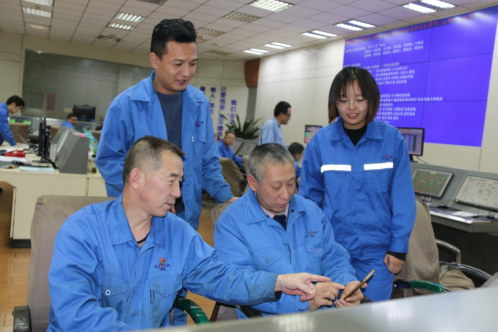 天脊集团学习十九届六中全会精神1402.jpg